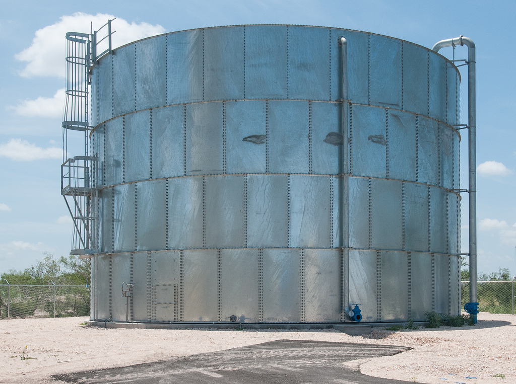 Bolted galvanised steel storage tank. Stock photograph, not a named MOWE site photo.