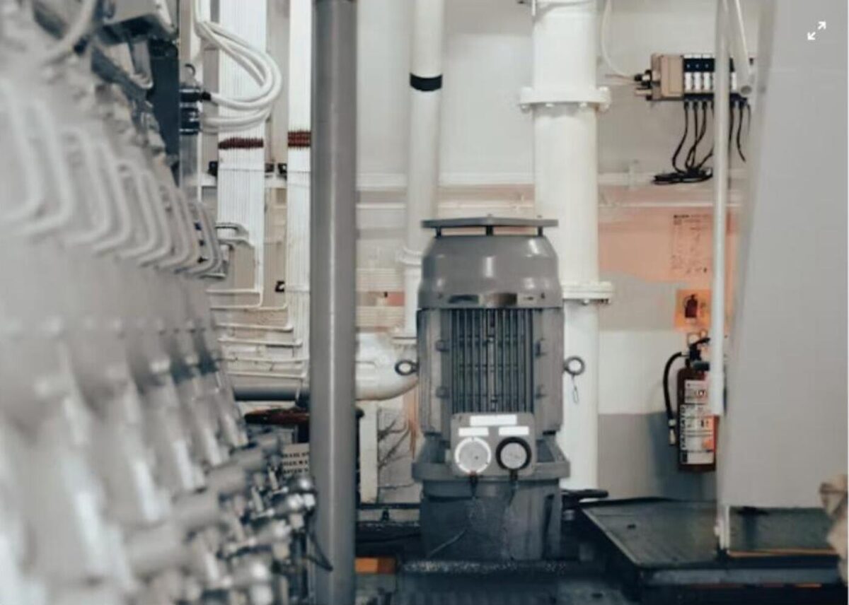 Pump-station plant room. Stock photograph, not a Samanga site
